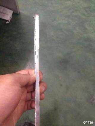 流言：iPhone 6机身首遭泄露