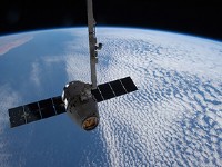Google Ͷ�� Space X����ͷ����������һ����������ʮ����