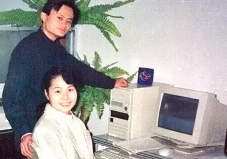20150618083207608.png