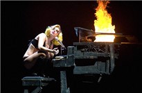 Lady Gaga��ҵ�Ĺ�˾���Ʋ��ˣ�Ͷ�����������