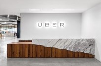 Uber�����п�����Ա�򿪴��ţ����˶�����Ϊ��˾������Ӧ�ó���