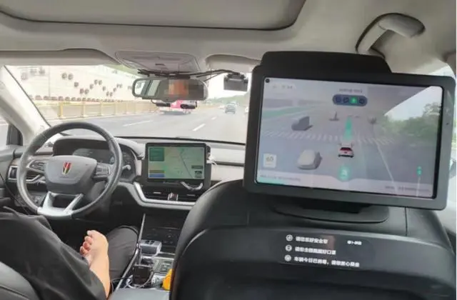 实测北京无人驾驶网约车：离AI替代老司机还有多远？
