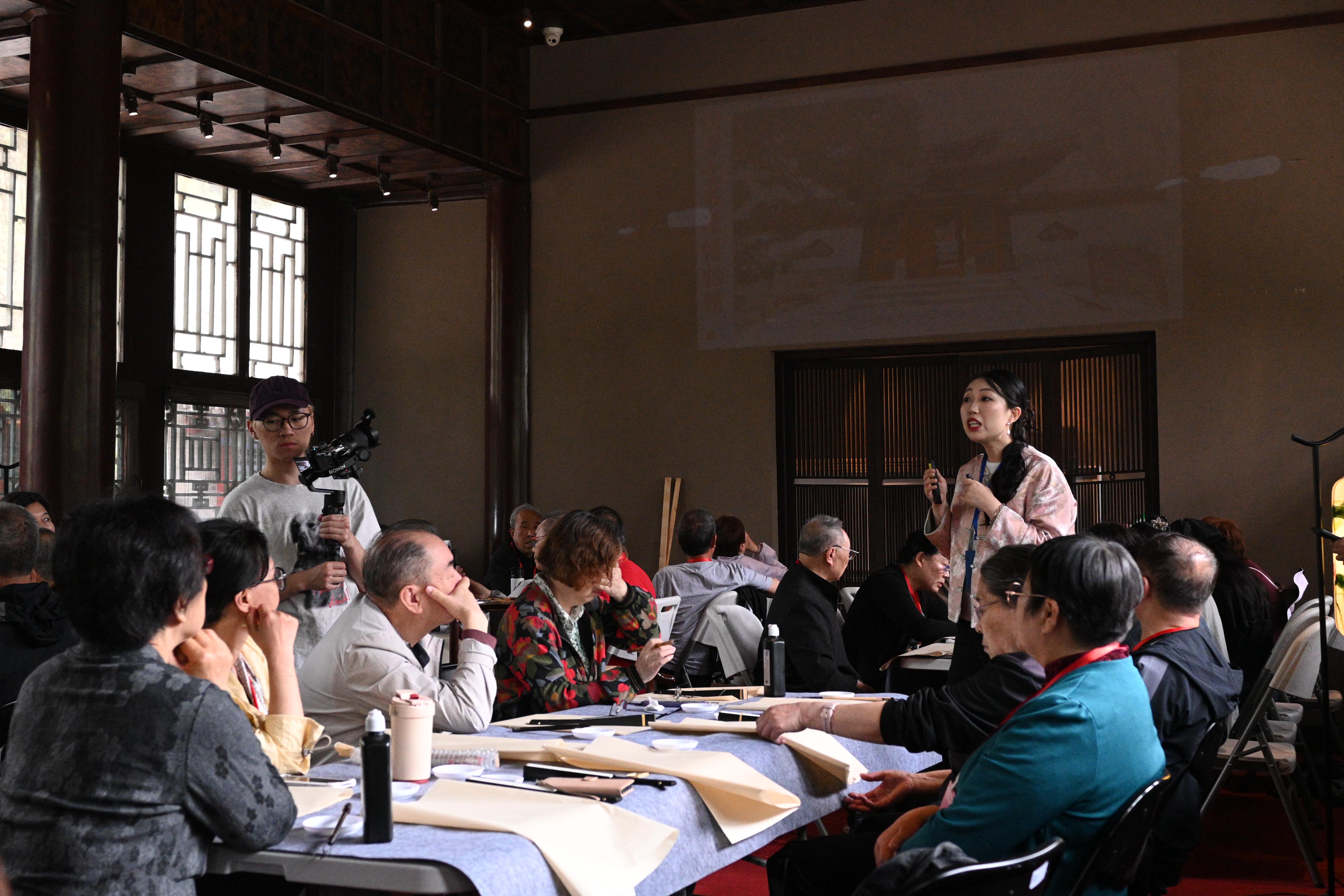 从云端课堂到名园访古研学:春回书画院亮相全国书画大展,以“线上筑基+展赛研学”构筑文化清流