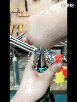 8.gif