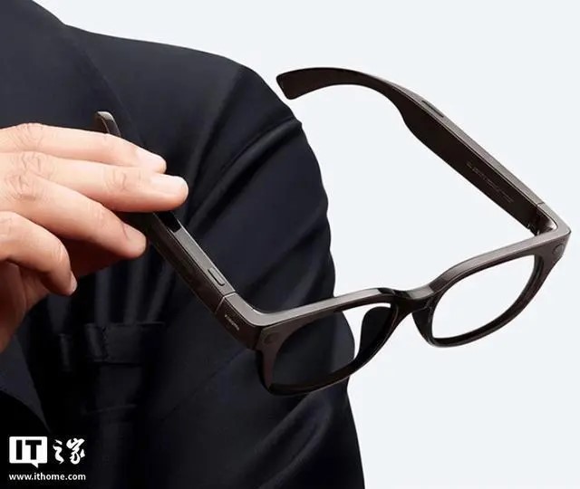 眼镜1.jpg 眼镜1.jpg